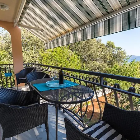 Apartmán By The Sea Petrcane, Zadar - 17179 Petrcane