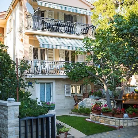 Appartement By The Sea Petrcane, Zadar - 17179 *