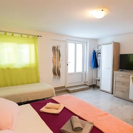 Apartment By The Sea Petrcane, Zadar - 17179 *